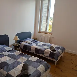 https://les-lunettes-doyo.hotels-rhonealpes.com